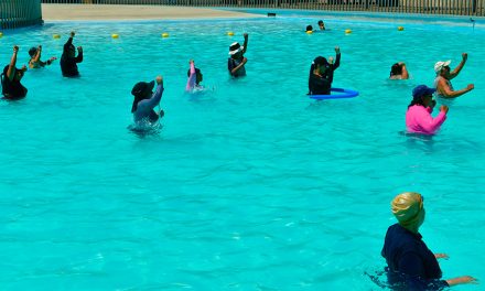 16 parques acuáticos se mantienen operativos durante el feriado
