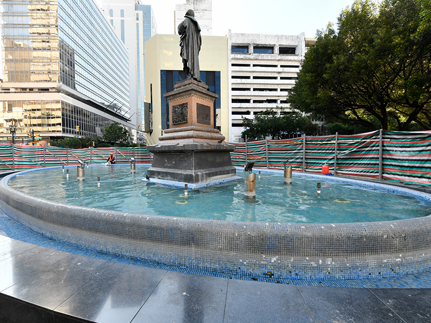Comenzaron los trabajos de renovación urbana en la histórica Plaza San Francisco