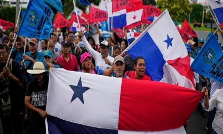 Masiva protesta en Panamá contra detención de sindicalistas