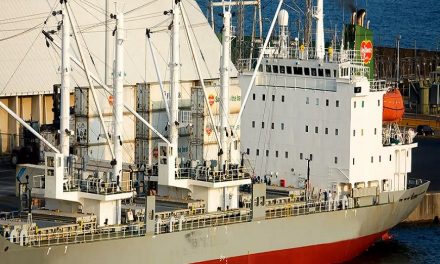 EE.UU. firma acuerdo para modernizar puerto de Guatemala