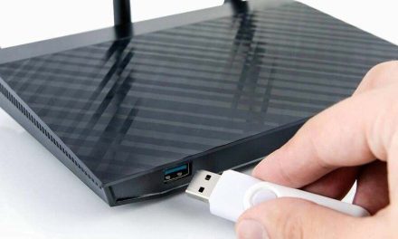 Ni en la TV ni el ordenador: el puerto USB más importante está en el router WiFi y es un tesoro oculto
