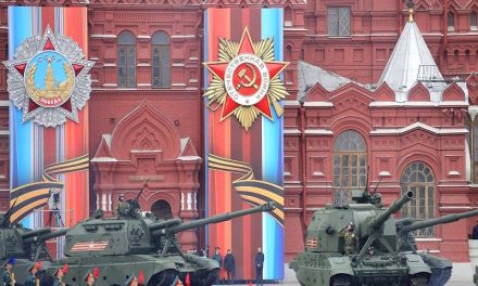 La economía de Rusia se ha vuelto adicta a la guerra y ahora no puede dejarla sin caer al abismo