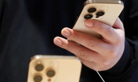 Descubre el truco secreto de iPhone para escuchar mejor las llamadas de amigos y familiares