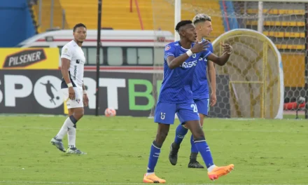 EL DUELO UNIVERSITARIO FUE DE CATÓLICA: Ganó por 3-1 a LDU en el Atahualpa