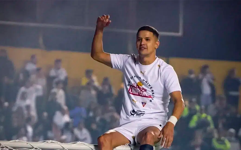 TRATO HECHO: Alex Arce se va de Liga de Quito