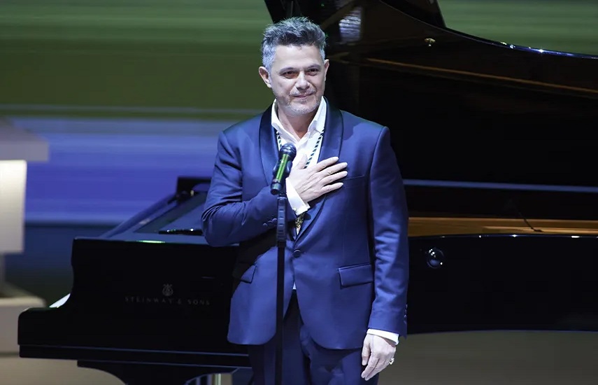 Alejandro Sanz lanza el video de “El Vino de Tu Boca”