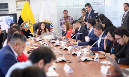 Representante de la Contraloría anunció exámenes especiales a los GAD que se benefician de las asignaciones por la venta de energía eléctrica