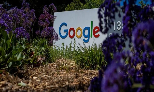 Chile y Google firman histórico acuerdo de cable submarino