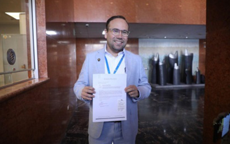 Guido Mendoza propone que el CAL califique los proyectos de ley en un máximo de cinco días
