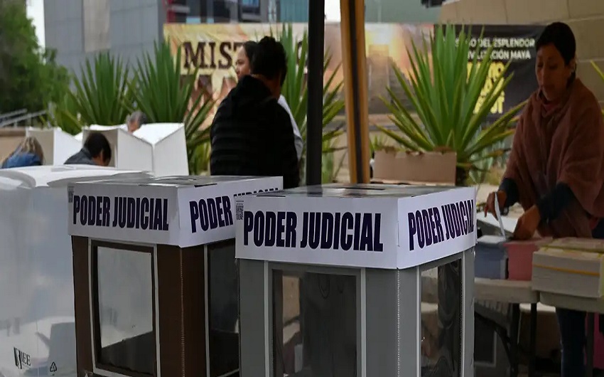 Mexicanos eligieron jueces en comicios con poca afluencia