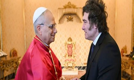 León XIV recibe a Javier Milei en el Vaticano