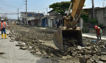Posorja celebra su aniversario con obras municipales que transformarán su futuro