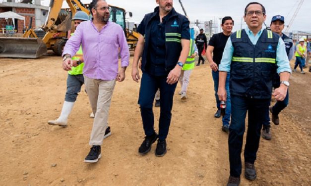 Alcalde Aquiles Alvarez recorre la PTAR Los Merinos y destaca su rápido progreso