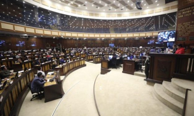 Asambleístas respaldan normativa para transparentar la contratación pública y fortalecer la eficiencia en la administración