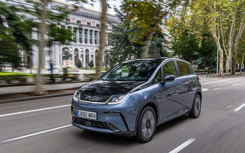Los coches chinos duplican su cuota en un año y son ya el 10% de las matriculaciones en España