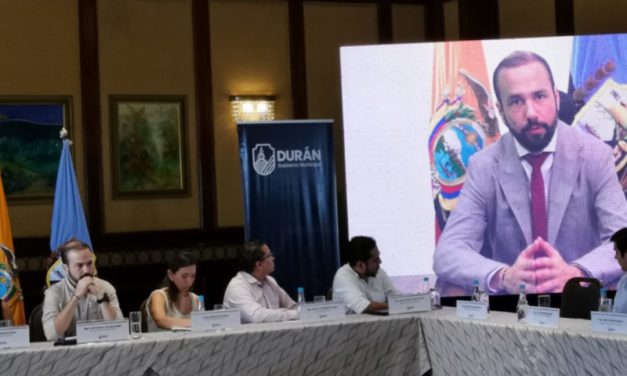 “Todos tienen miedo, yo también lo tengo; hay dos caminos: armarse de valor o renunciar”, el dilema de los concejales en Durán