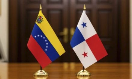 Panamá y Venezuela reactivarán sus servicios consulares