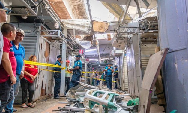 Municipio de Guayaquil asumirá reparación de locales afectados por explosión en la Bahía