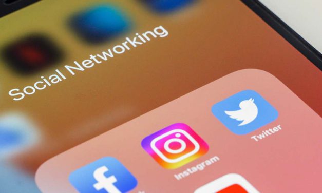 La huella digital invisible: redes sociales, mensajería y el impacto que no queremos ver
