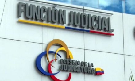 Gobierno pide “depuración exhaustiva” de jueces y fiscales; Judicatura revisa control disciplinario