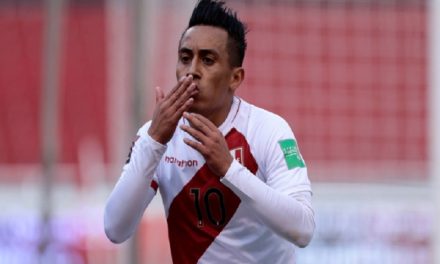 ¡Oficial! Christian Cueva, volante peruano, es anunciado como refuerzo de Emelec