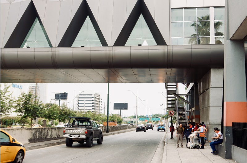 Cambios en la movilidad en Av. del Bombero  durante la construcción de dos pasos  elevados vehiculares