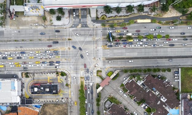 Guayaquil avanza en movilidad con nueva obra vial en Los Ceibos