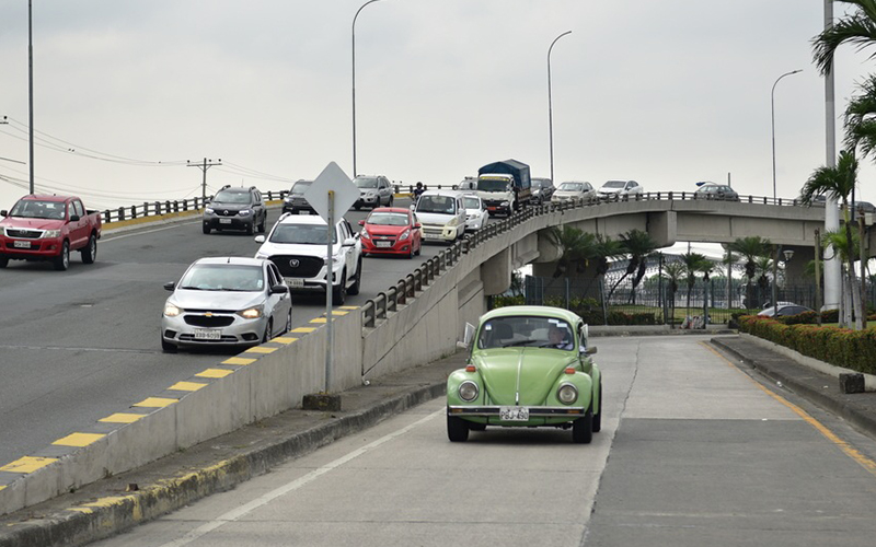 Los cinco pasos elevados de la Av. Pedro Menéndez serán intervenidos para reforzar la seguridad vial