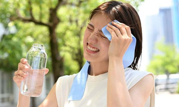 ¿Sube o baja la presión arterial con el calor? Así afectan las altas temperaturas a tu salud