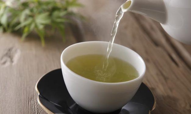 Cuál es el mejor té para controlar la presión alta, según una especialista