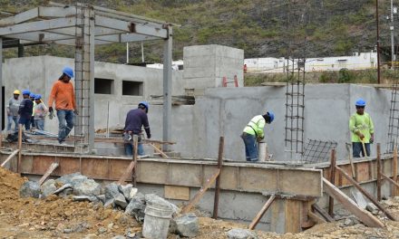 Terminal Terrestre Costa alcanza el 50 % de avance y fortalecerá la conexión de Guayaquil con destinos de alta demanda