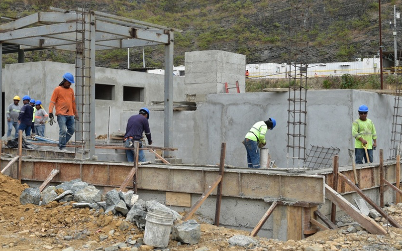 Terminal Terrestre Costa alcanza el 50 % de avance y fortalecerá la conexión de Guayaquil con destinos de alta demanda