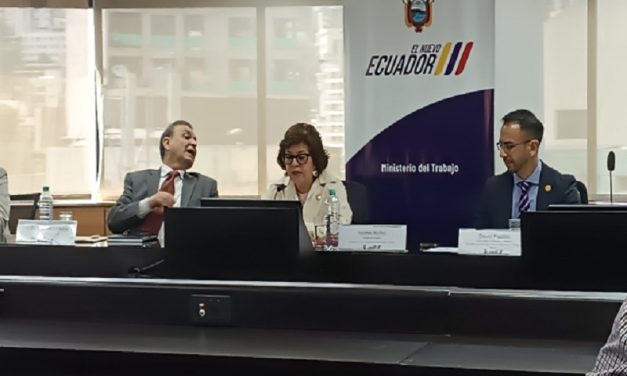 Trabajadores demandarán la Ley de Integridad Pública por evaluación a servidores que podría terminar en despido