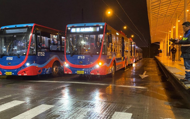 Los 14 trolebuses eléctricos que estaban pendientes ya operan en Quito