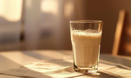 ¿Cuál es la bebida que aporta calcio, vitamina D y mejora la masa muscular?