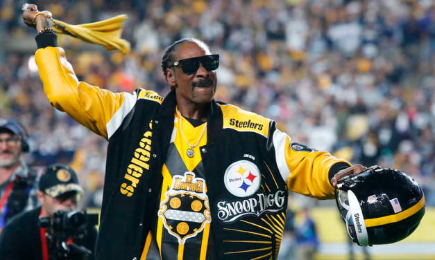 Snoop Dogg sacude el fútbol inglés como nuevo copropietario del Swansea City
