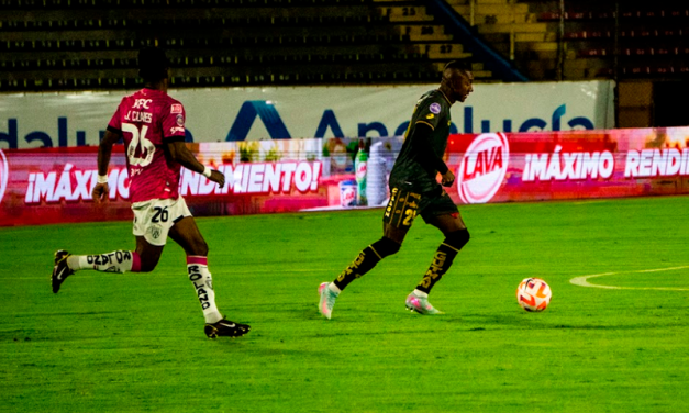 INDEPENDIENTE DEL VALLE TRIUNFA Y SE AFIANZA COMO LÍDER FRENTE A AUCAS