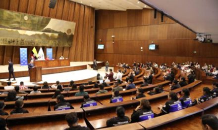 Asamblea Nacional y UNIR fortalecen alianza para promover la profesionalización en el servicio público