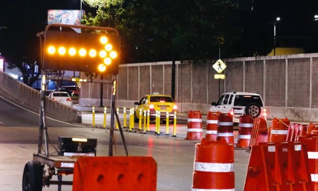 Inicia el mantenimiento de juntas en otro  paso elevado de la Av. Pedro Menéndez