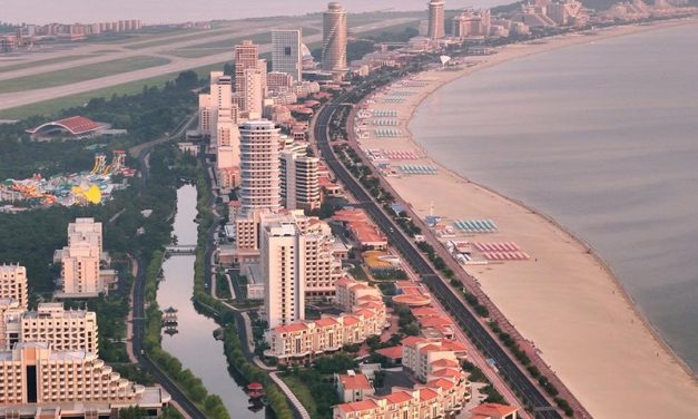 Kim Jon-un visita gigantesco resort para impulsar el turismo